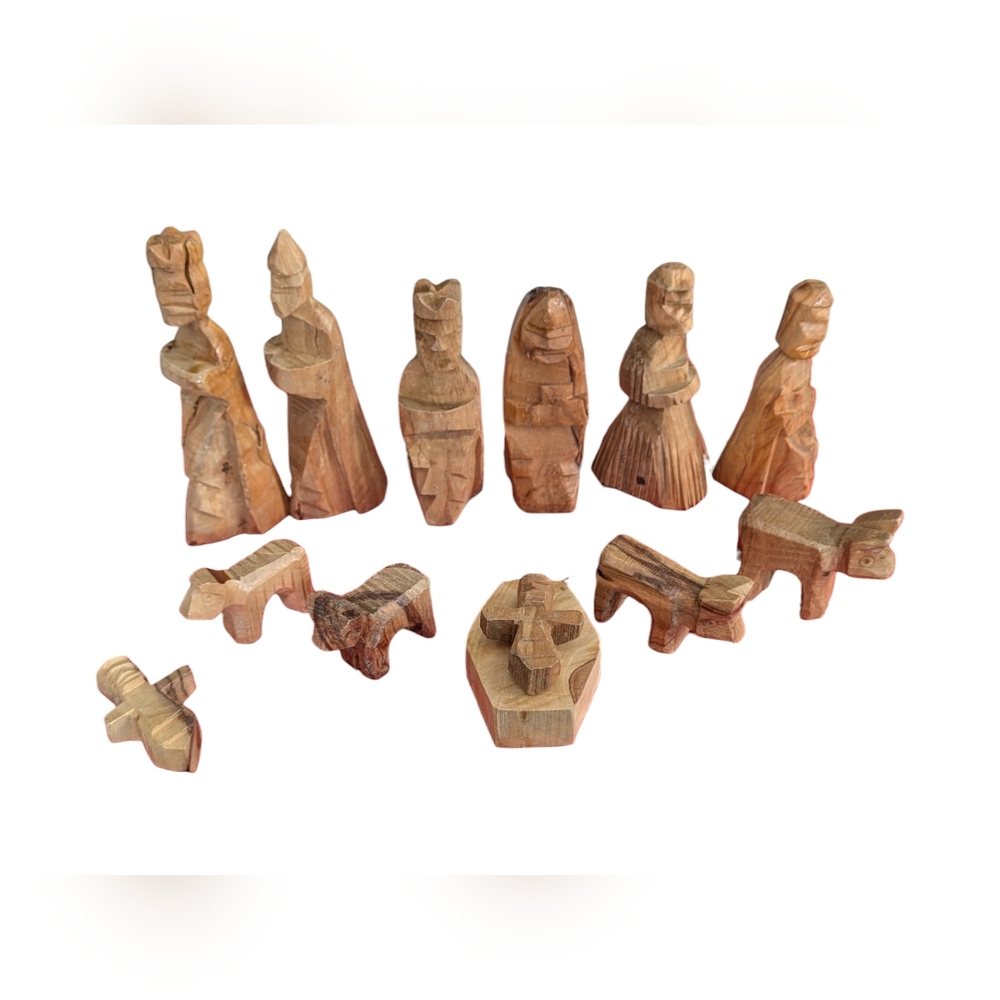Vintage Hand Carved Olive Wood Nativity Set from the Holy Land Bethlehem 1900-50